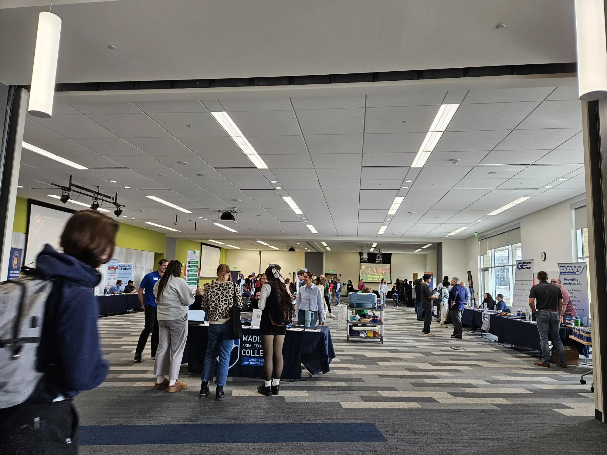 Students checking in to the Internship Fair